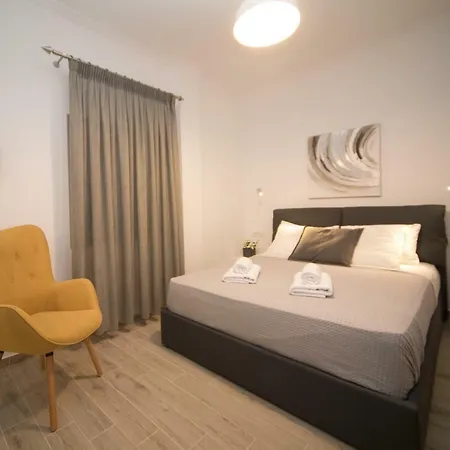 Kamara Santorini Villa